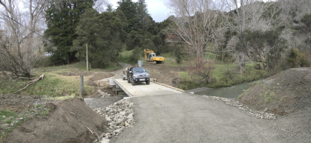 Te Araroa bridge replaced